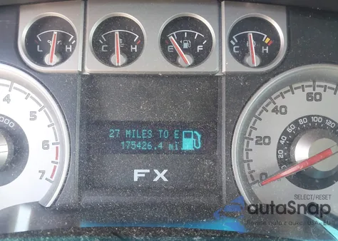 2010 Ford F150 Super Cab из США, поврежденный, VIN 1FTEX1C8XAKB69845